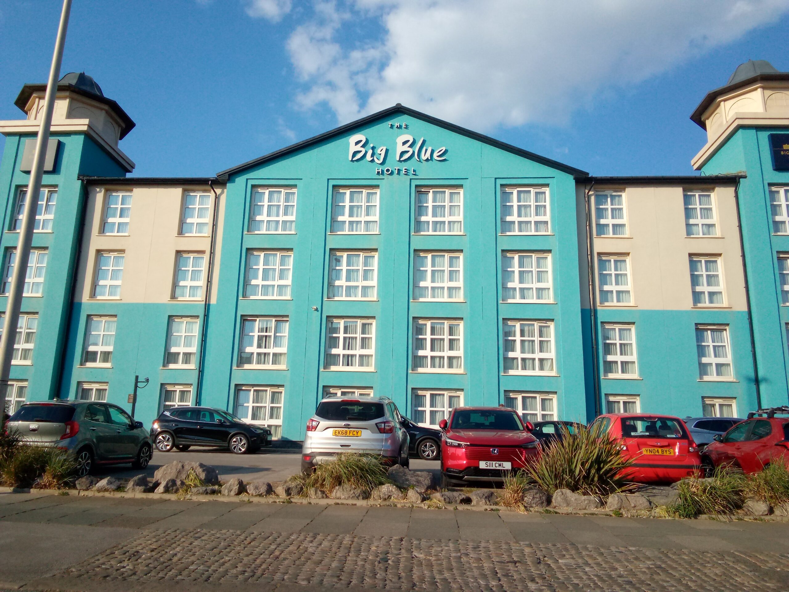 big blue hotel blackpool (2)