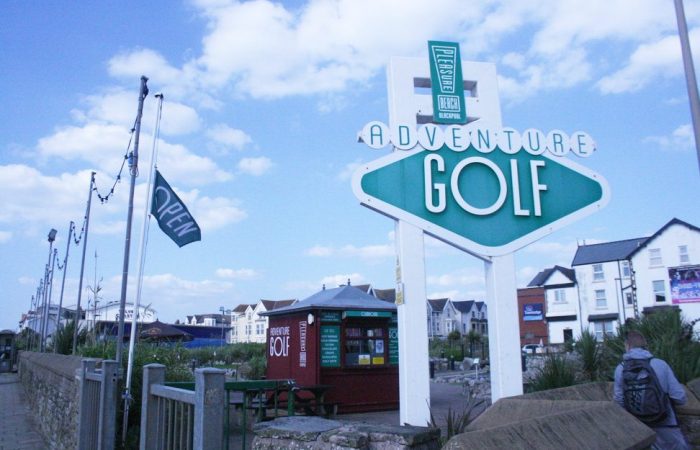 adventure golf blackpool