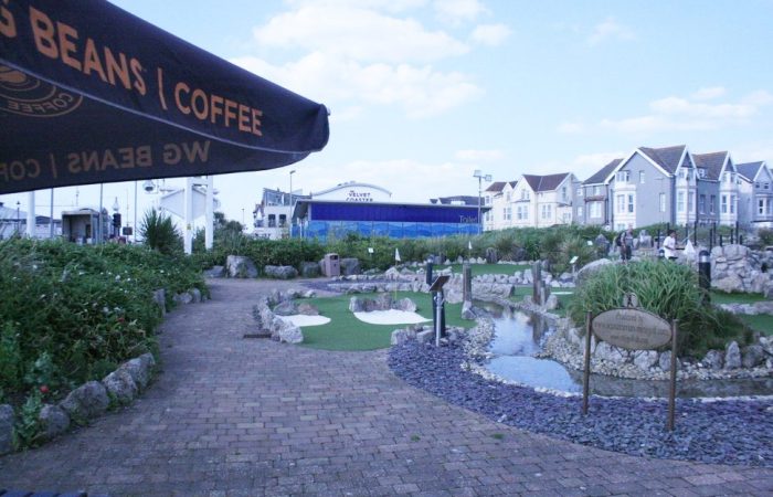 adventure golf blackpool